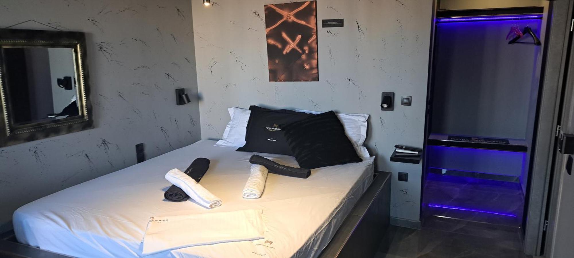 Pietra Mare Suites Patras Exteriér fotografie